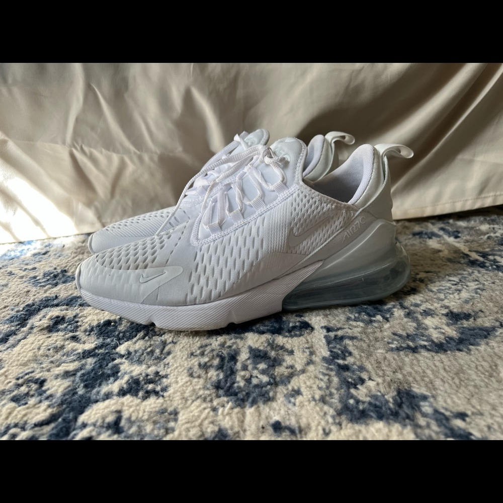 White Air Max 270
